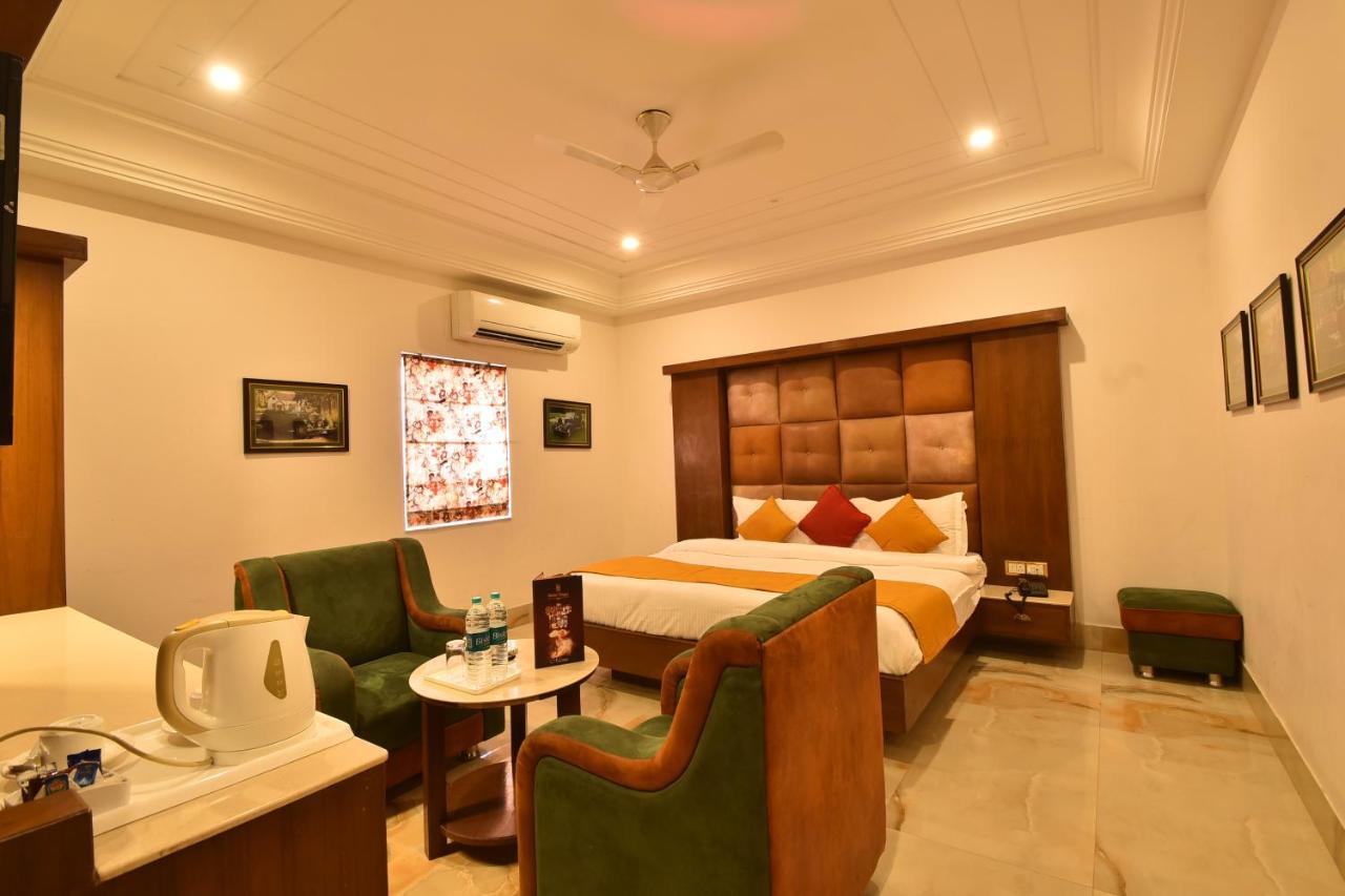 Hotel Sagar Биканер Экстерьер фото
