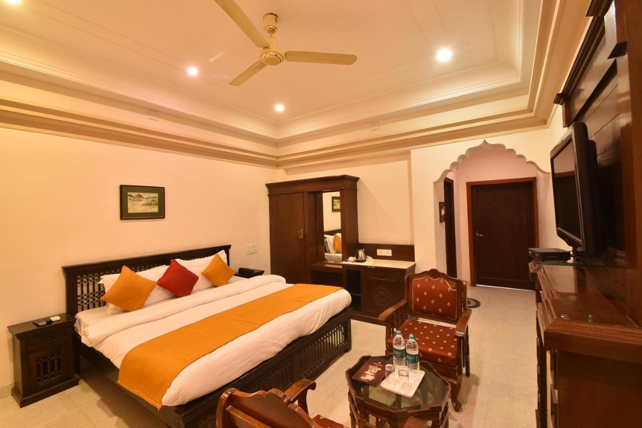 Hotel Sagar Биканер Экстерьер фото