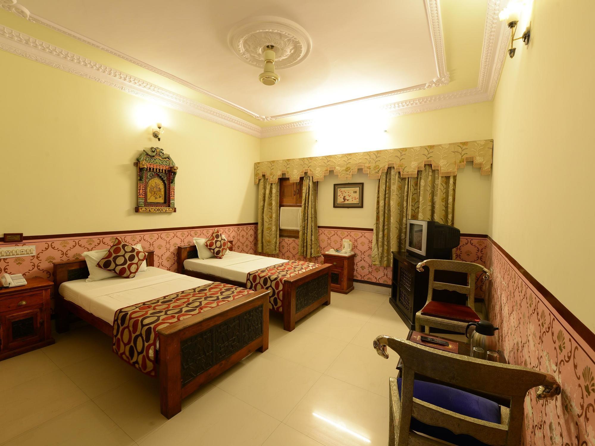 Hotel Sagar Биканер Экстерьер фото