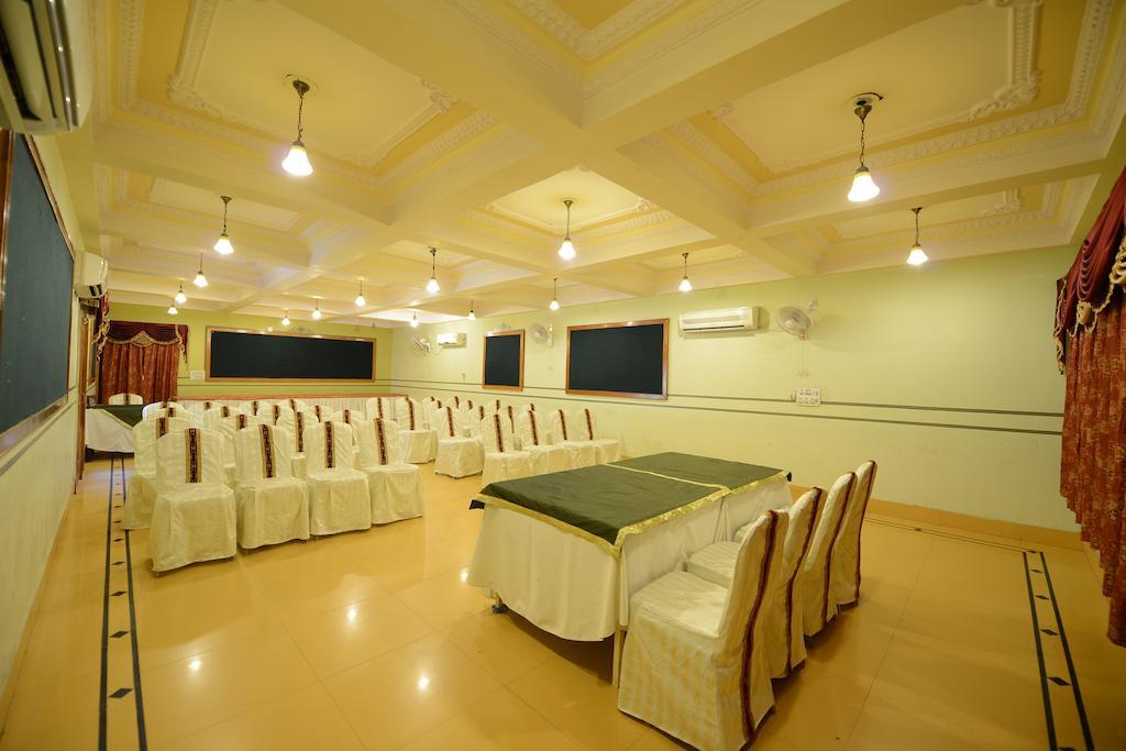 Hotel Sagar Биканер Экстерьер фото