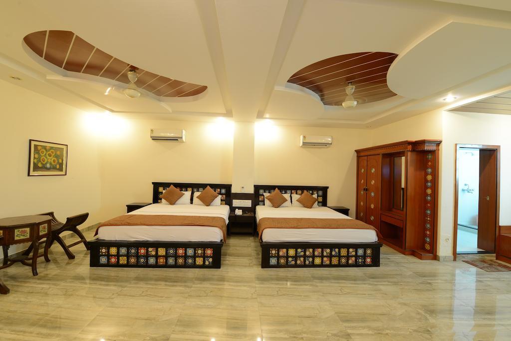 Hotel Sagar Биканер Экстерьер фото